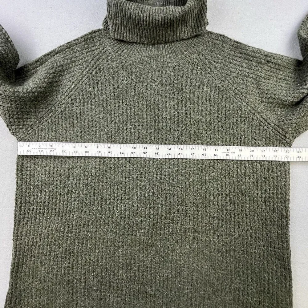 Kuhl Sienna Sweater Womens Large Green Chunky Cable Knit Turtleneck Pullover